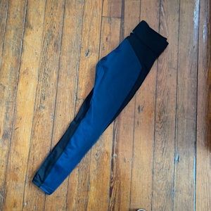 New without tags Michi leggings. Size small